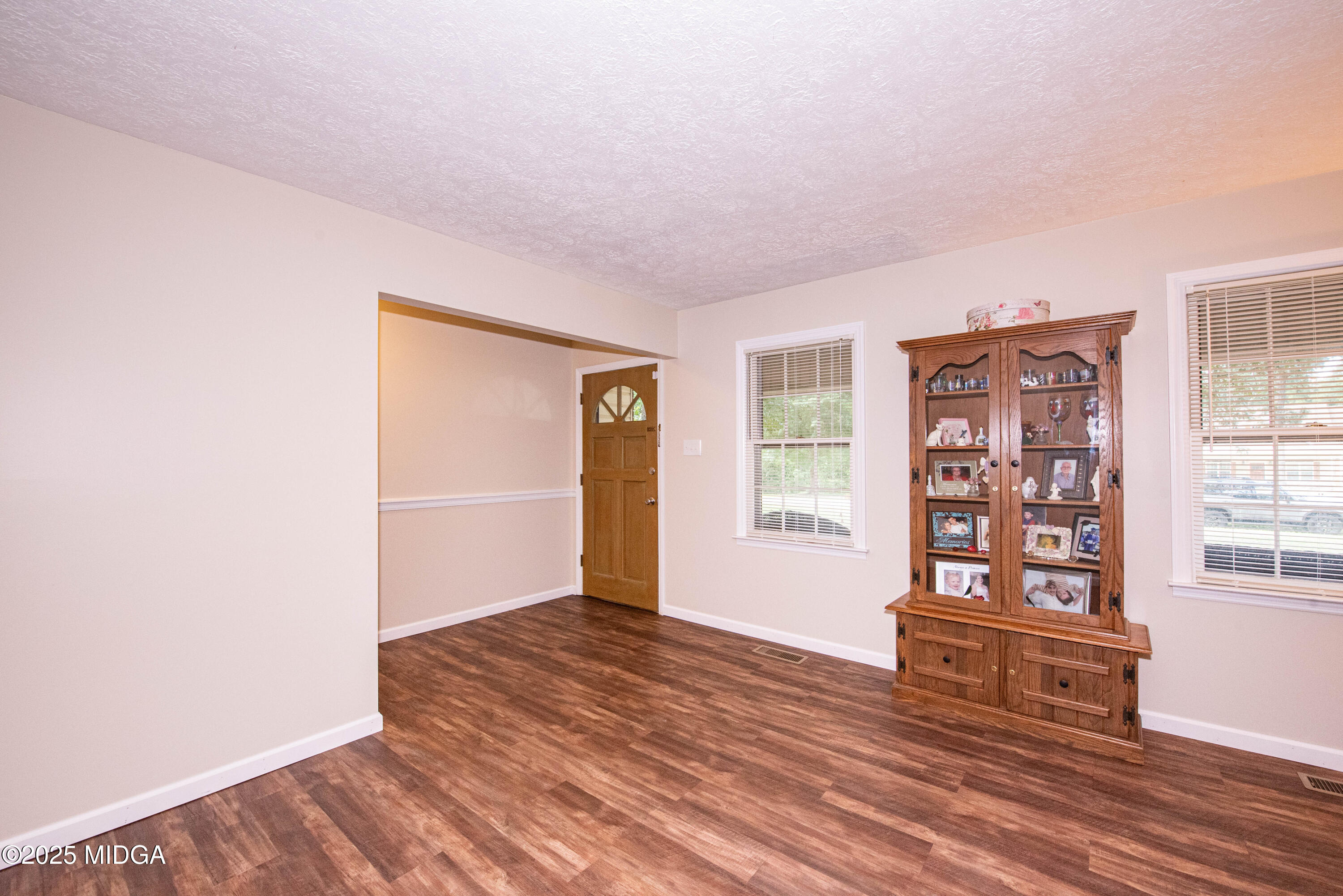 1004 Oak Ridge Drive