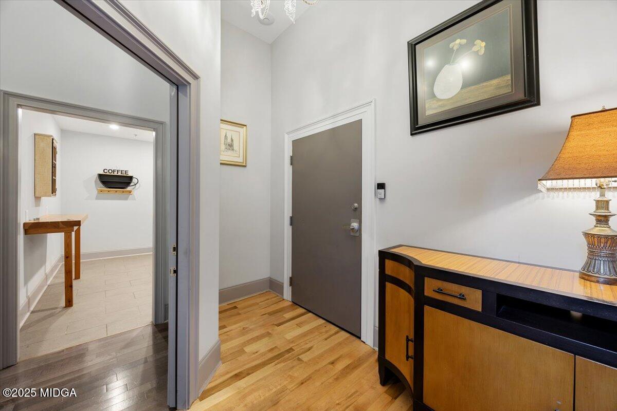 522 Cherry Street 102