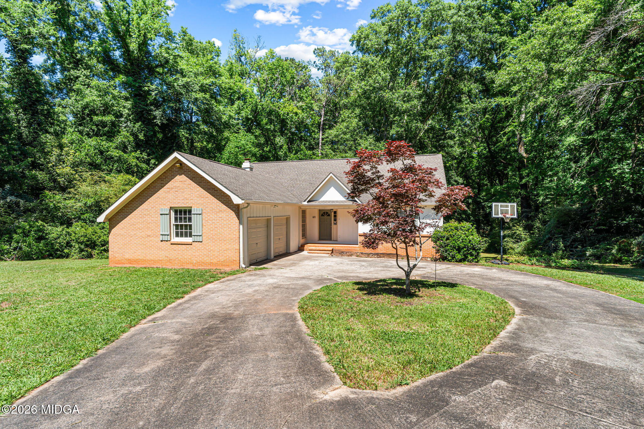 611 Fairmont Drive