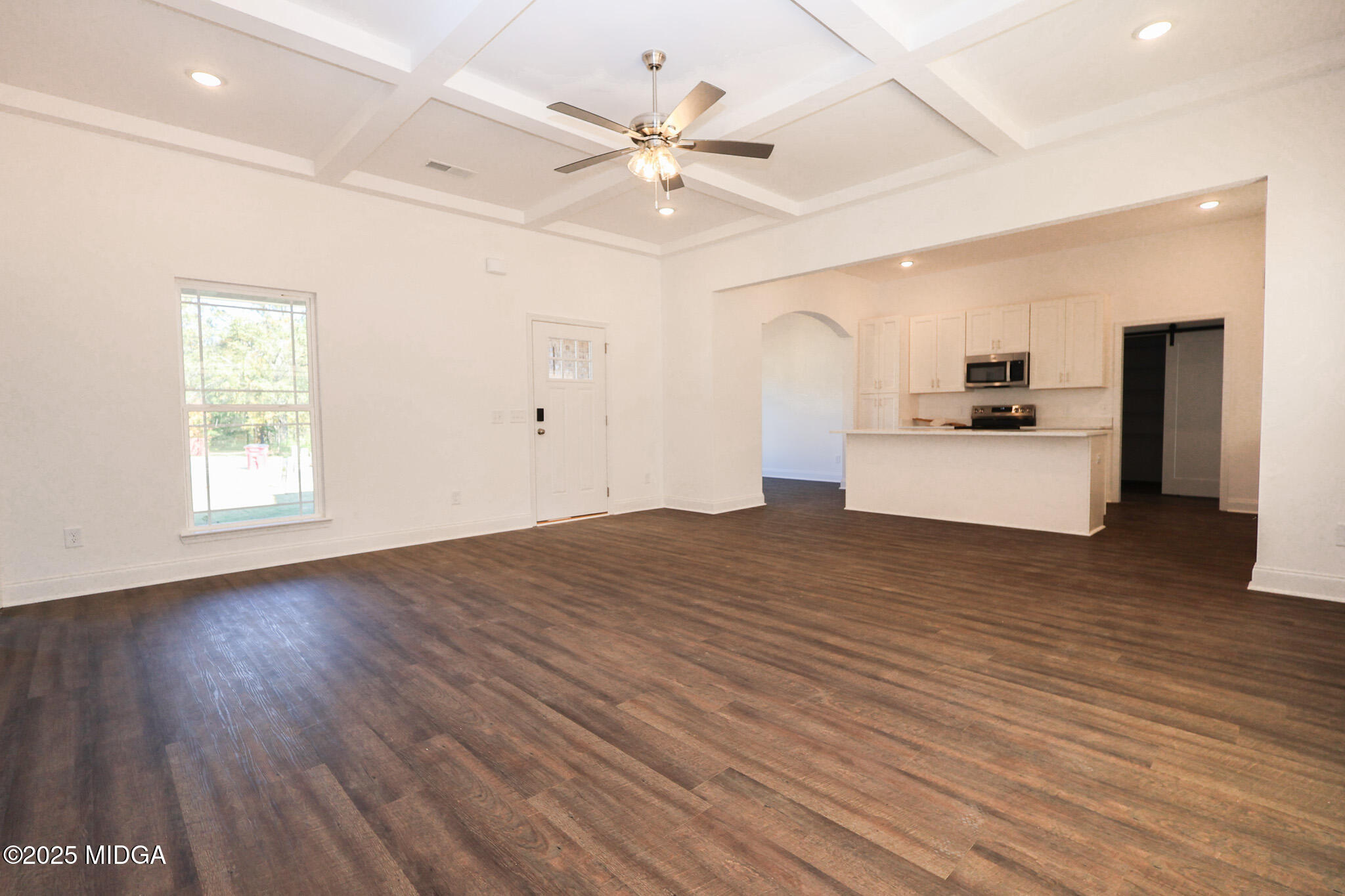 404 Collins Estate Avenue