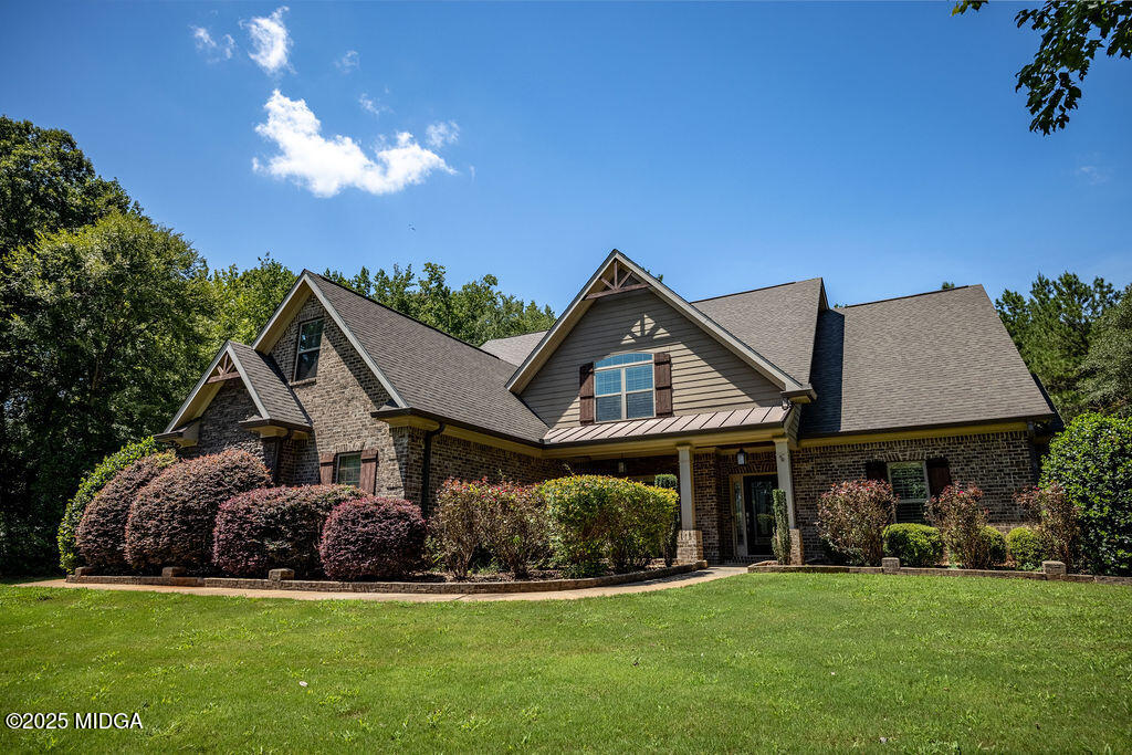 116 Crescent Drive