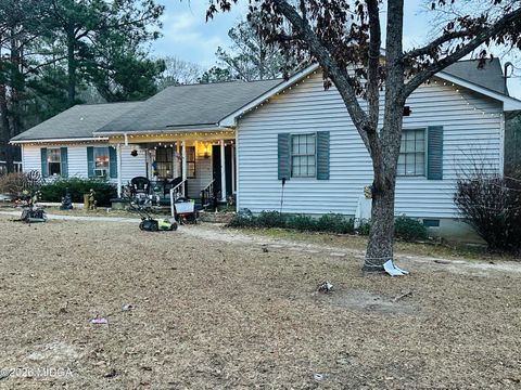 110 Canary Lane Lizella GA 31052