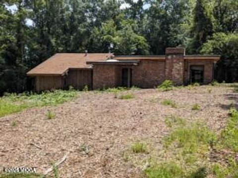 1835 Upper River Road Macon GA 31211
