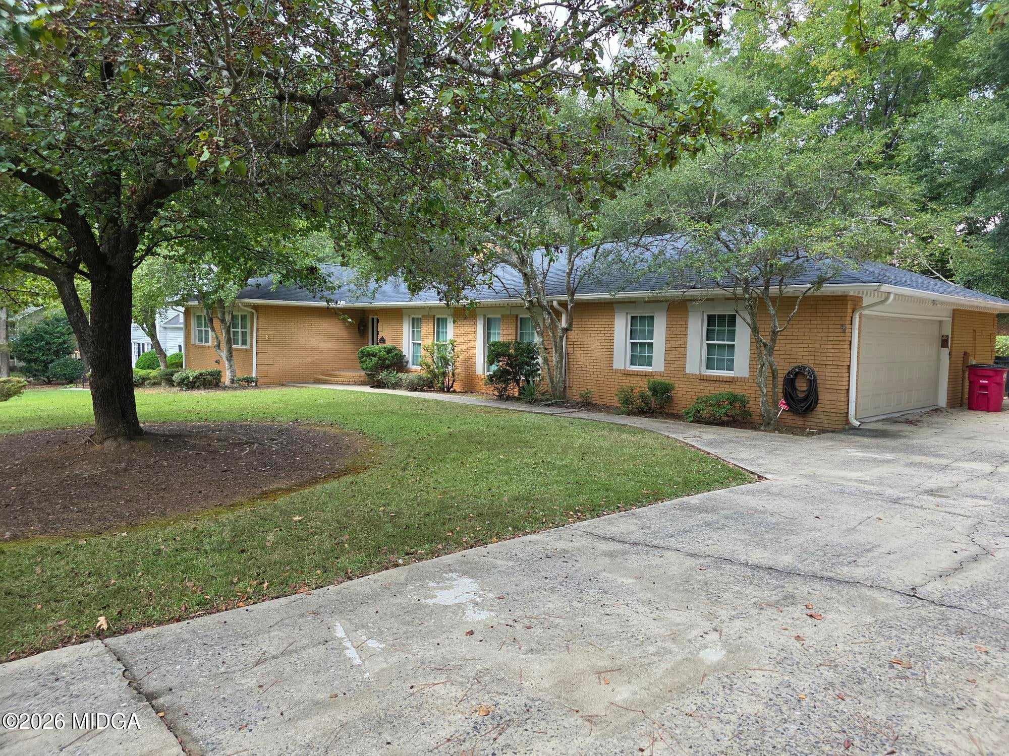 350 Castlegate Road