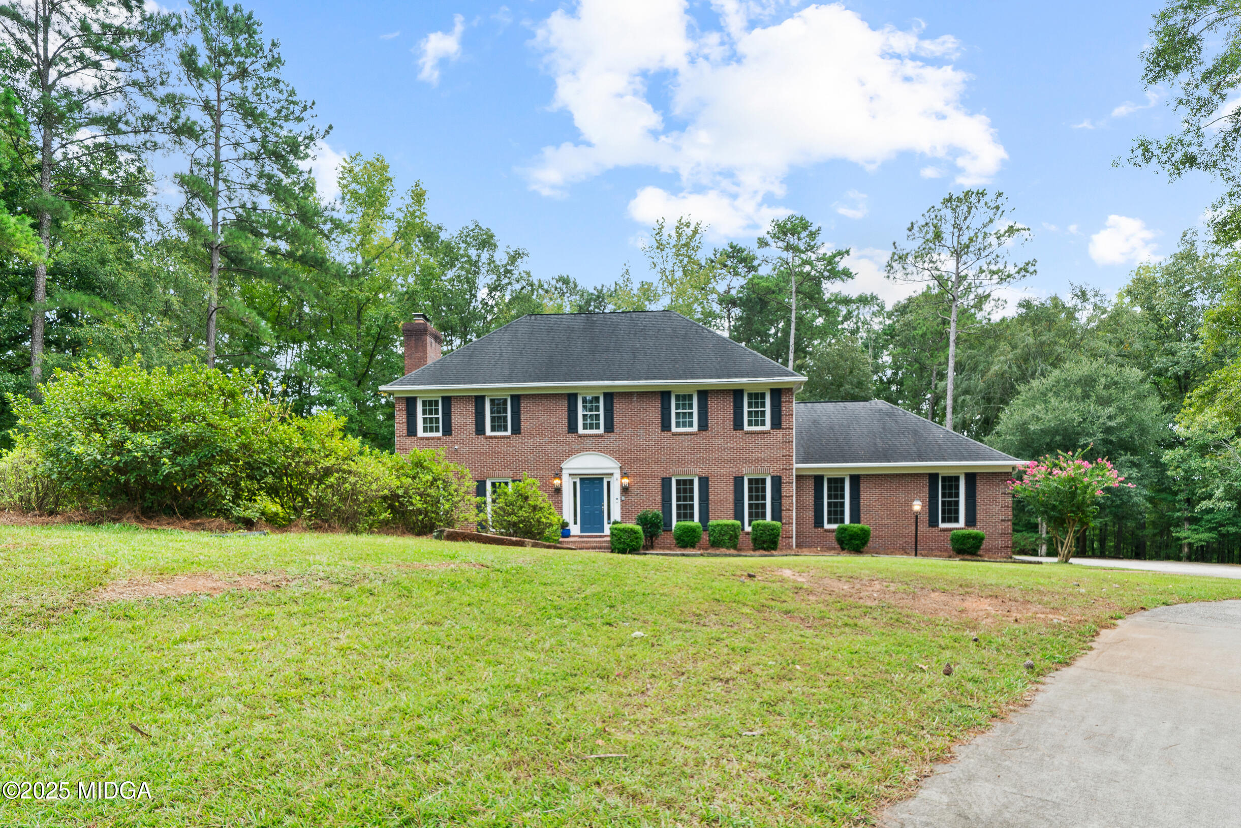 139 River Knoll
