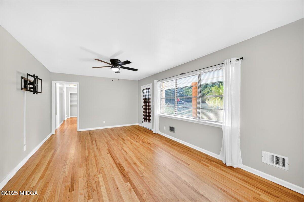 32 Knollwood Road