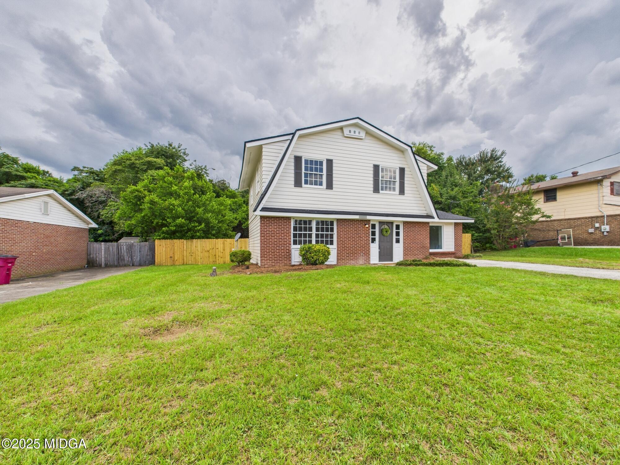 3265 Mckay Drive