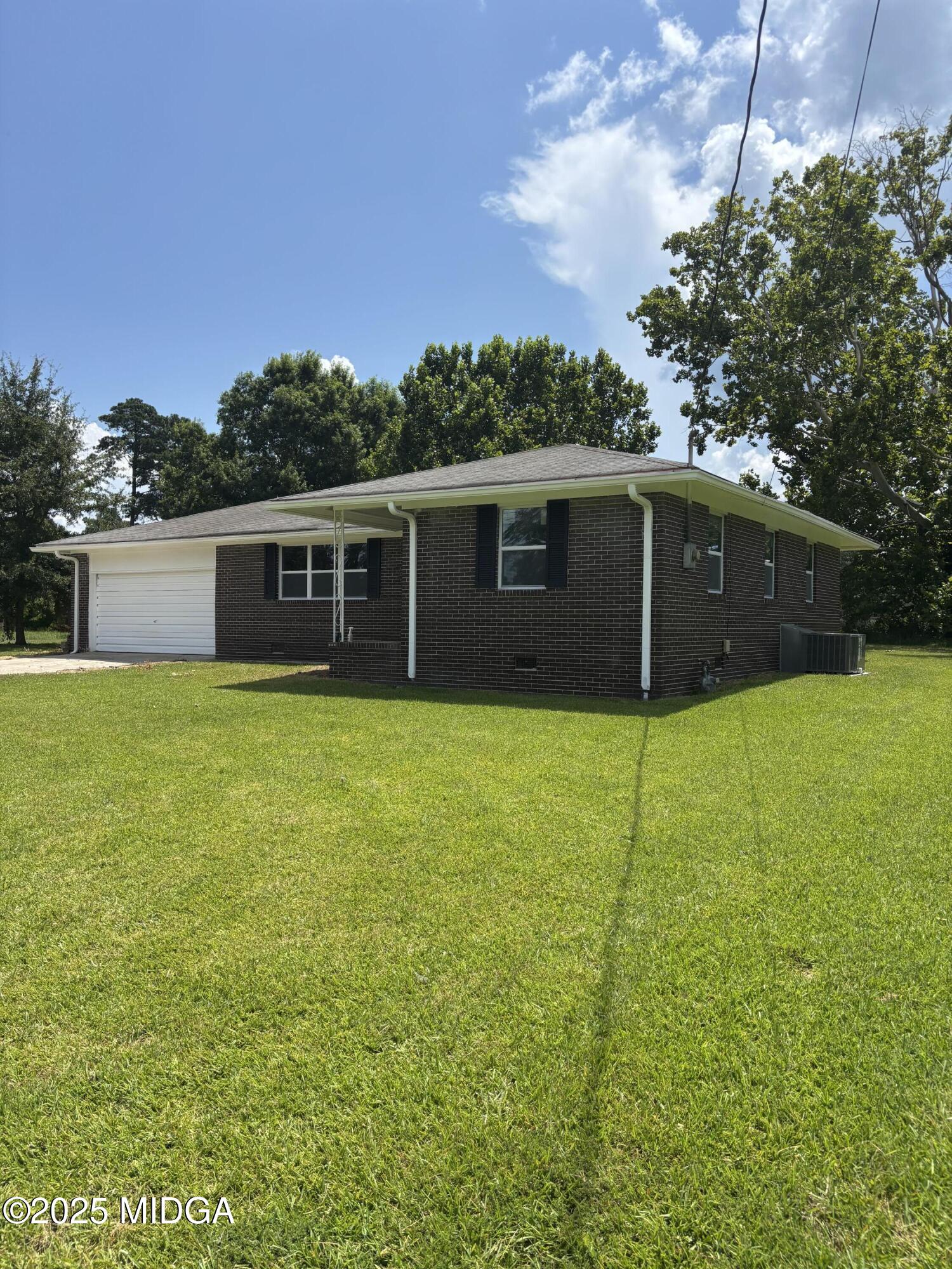 300 Deloris Drive