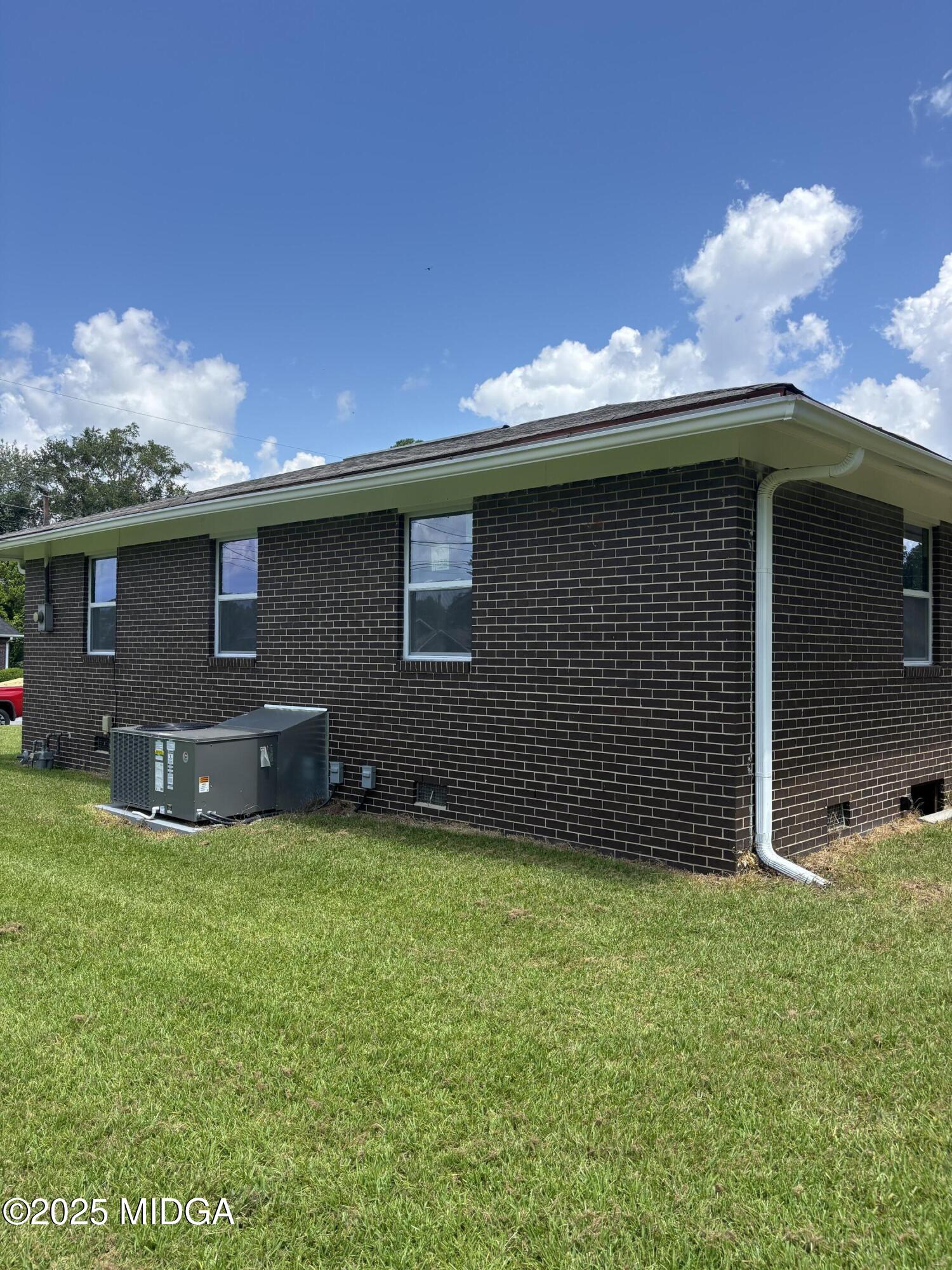300 Deloris Drive