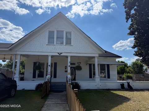 5321 Oak Street Eastman GA 31023