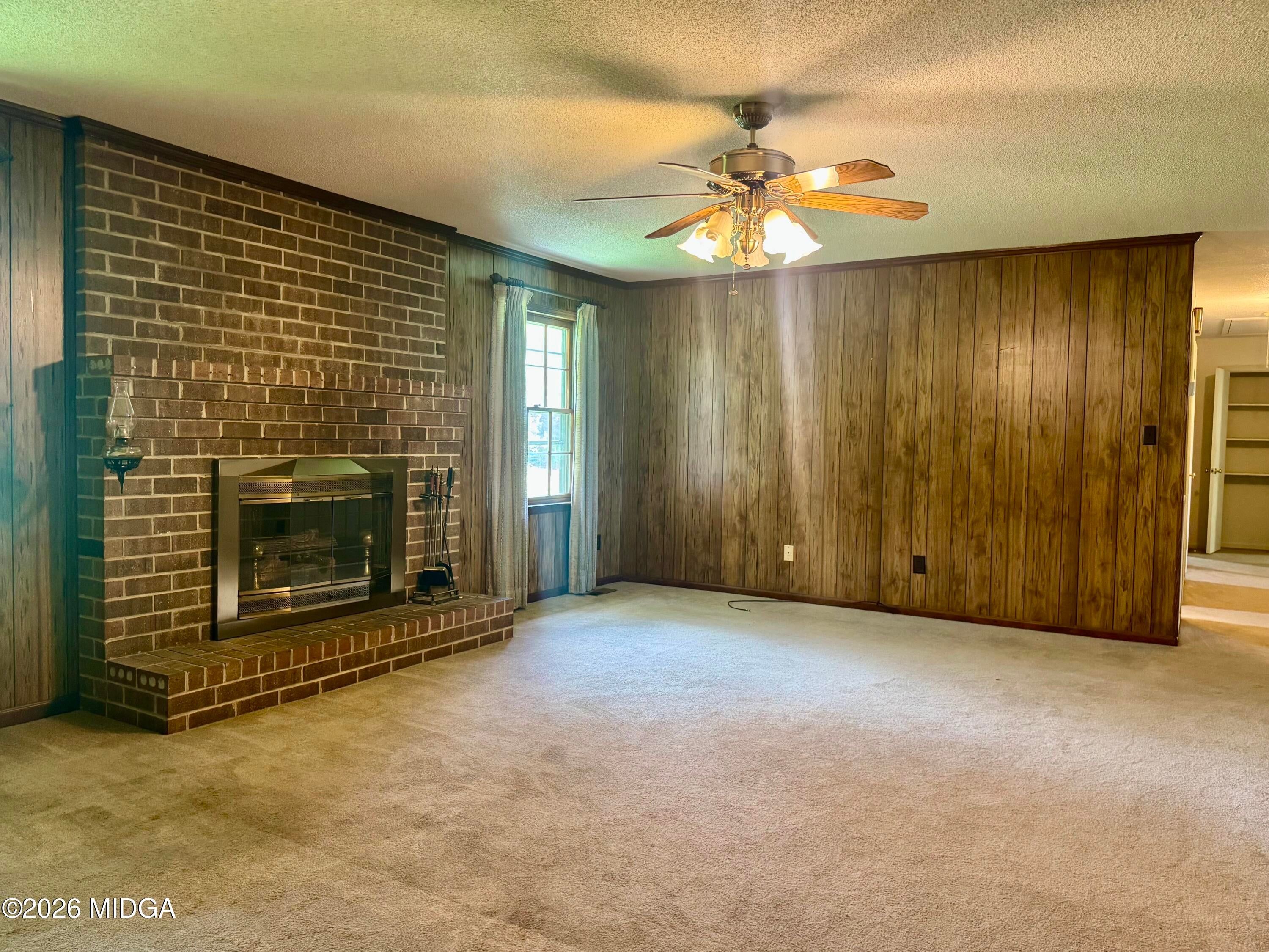 3349 Sandy Circle