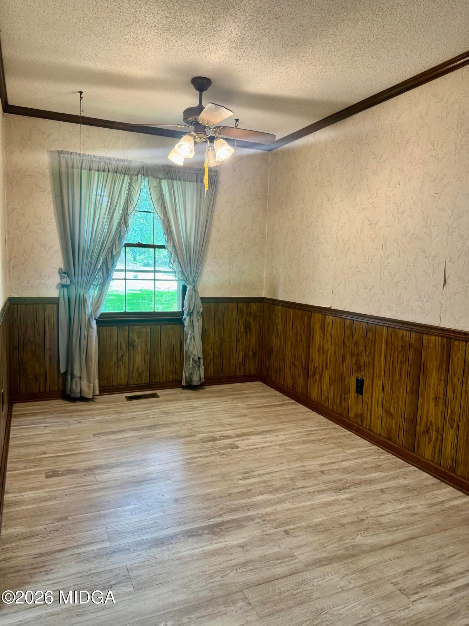 3349 Sandy Circle