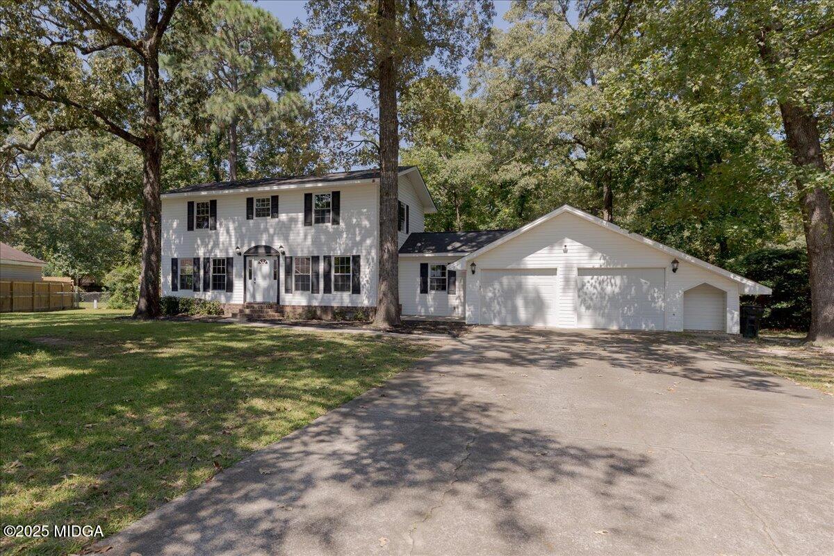 305 Tarrasa Drive