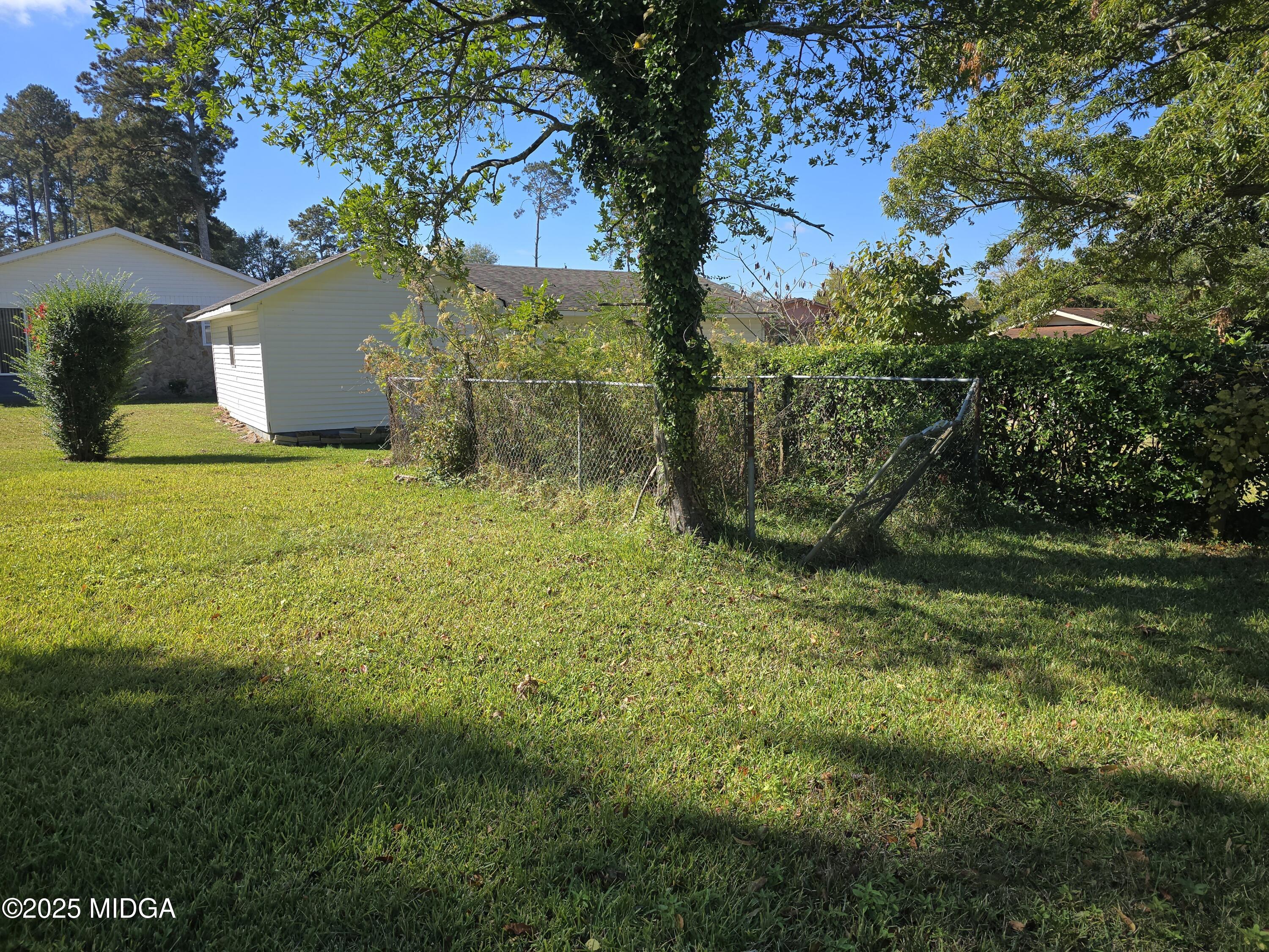 206 WILLOW LAKE Road