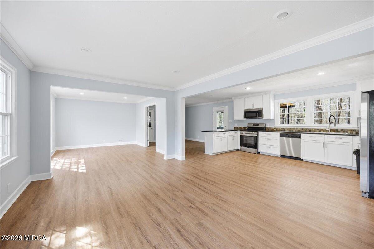 120 Loraine Forest Drive