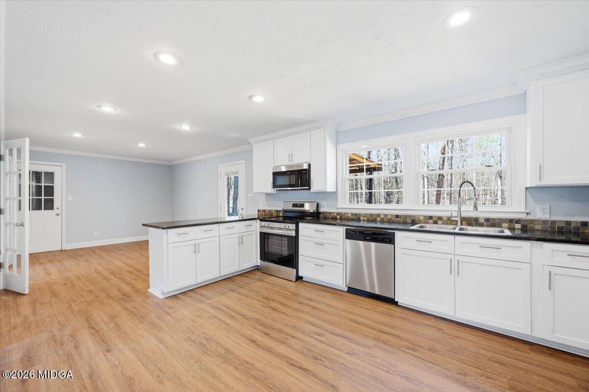 120 Loraine Forest Drive