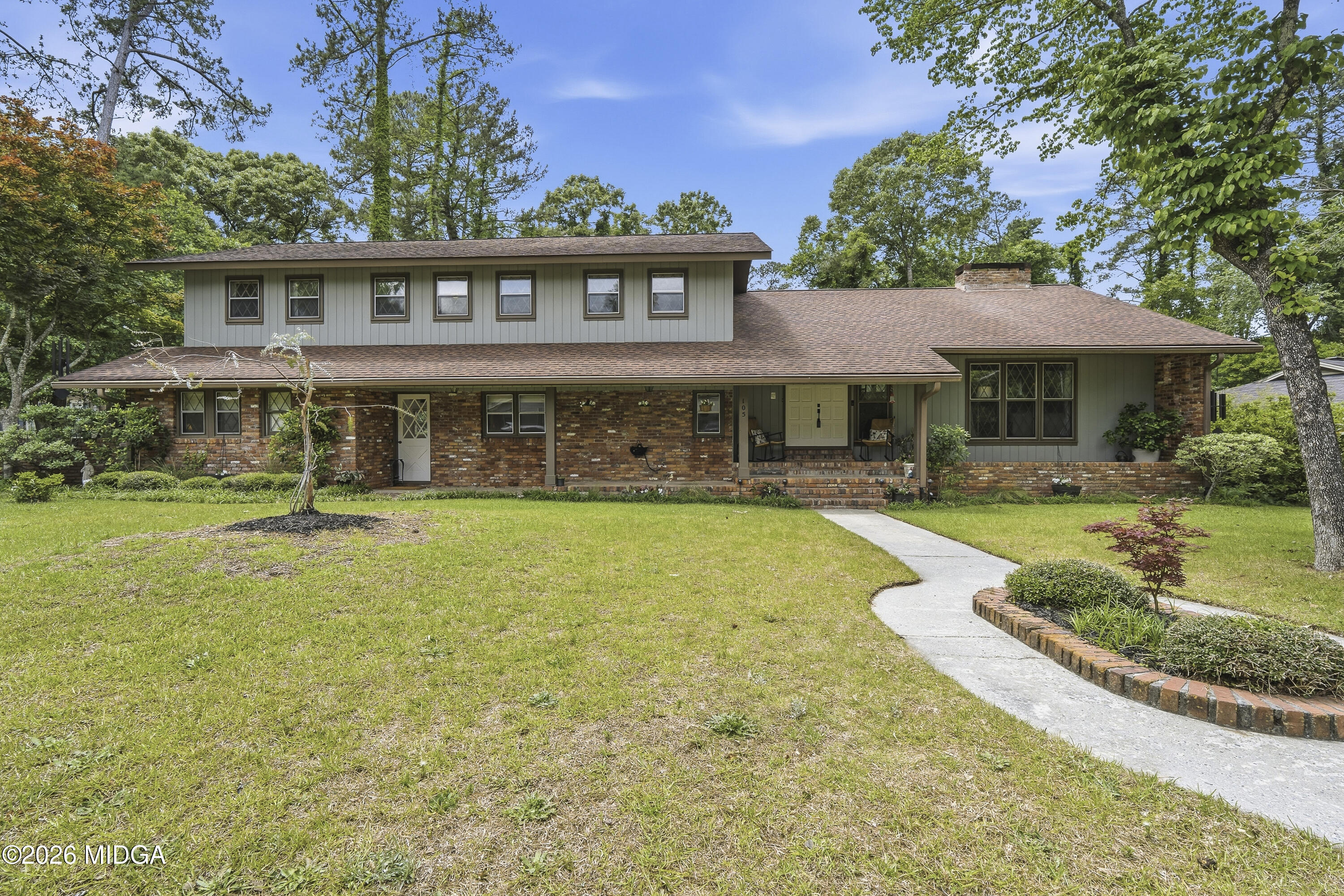 105 Fox Glen Drive
