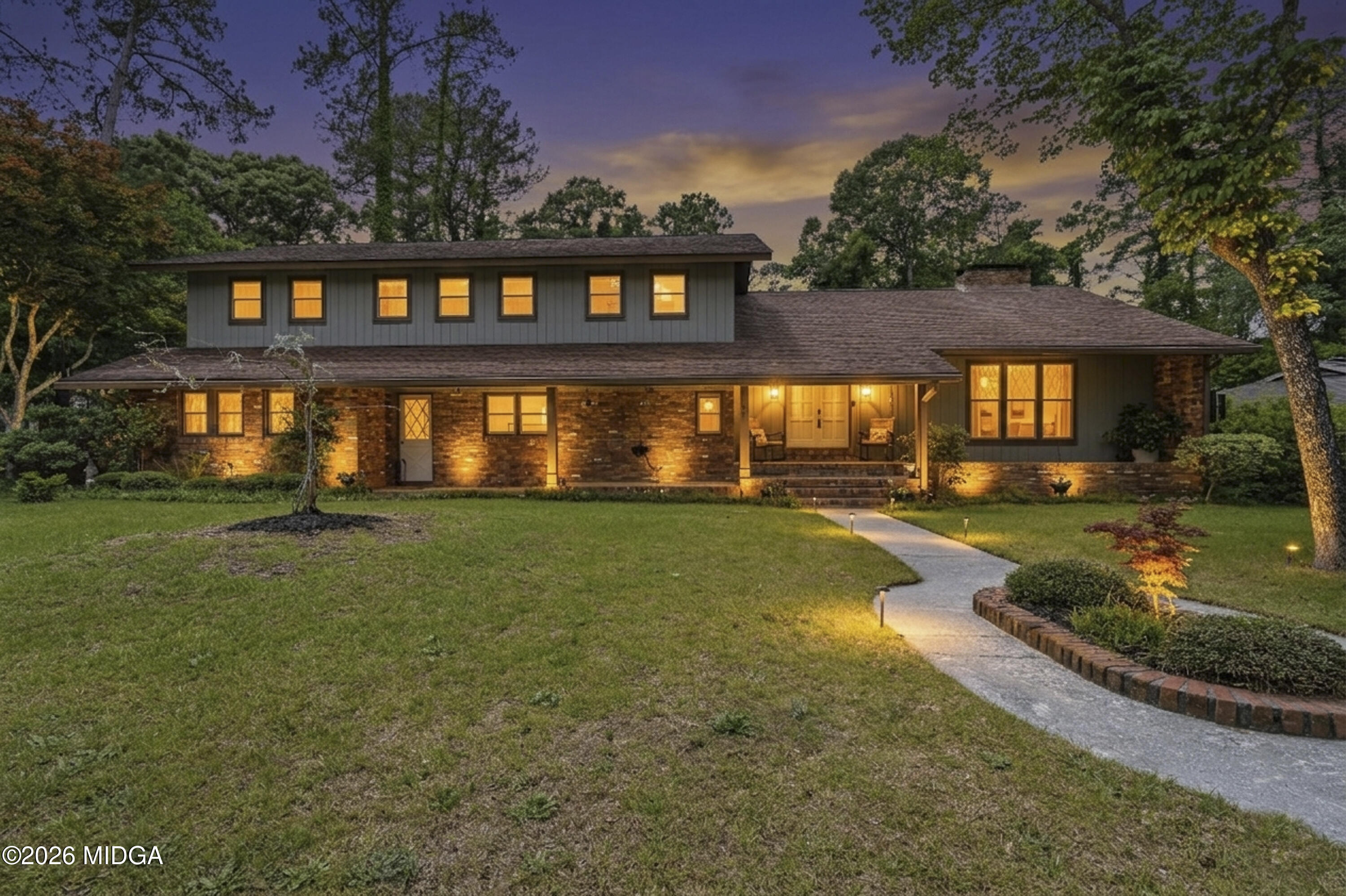 105 Fox Glen Drive