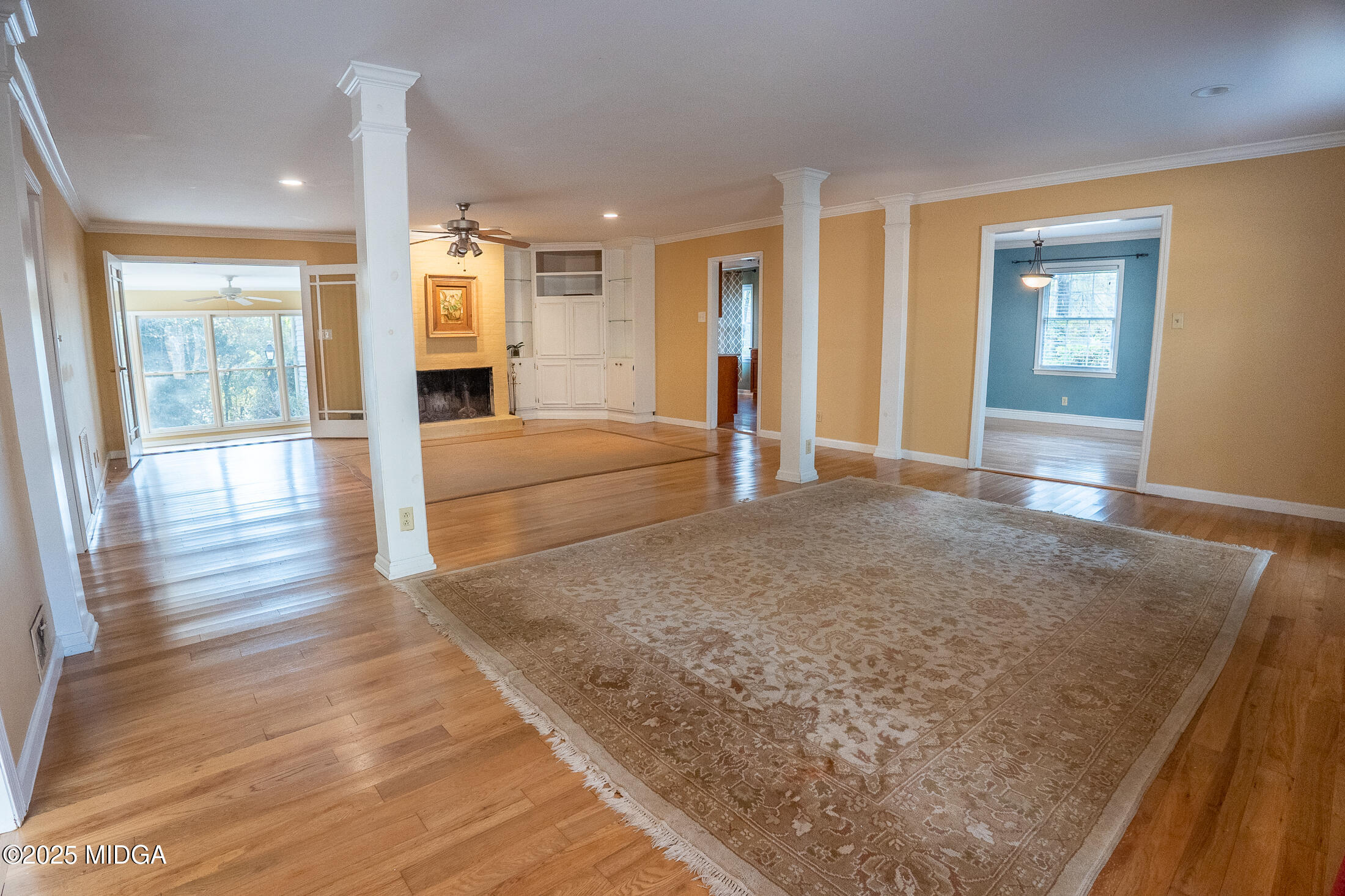 5104 Pine Ridge Drive