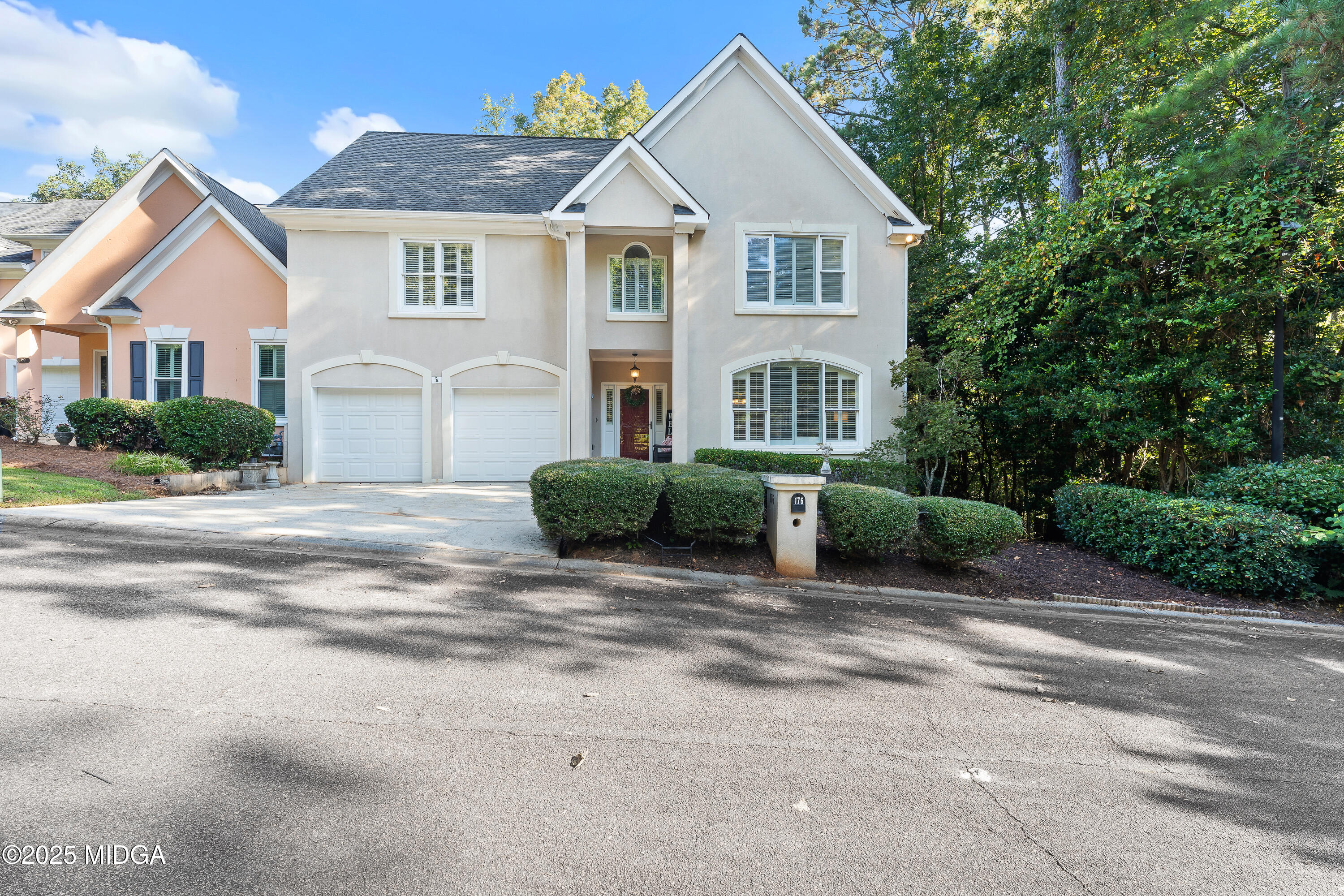 176 Hampton Way