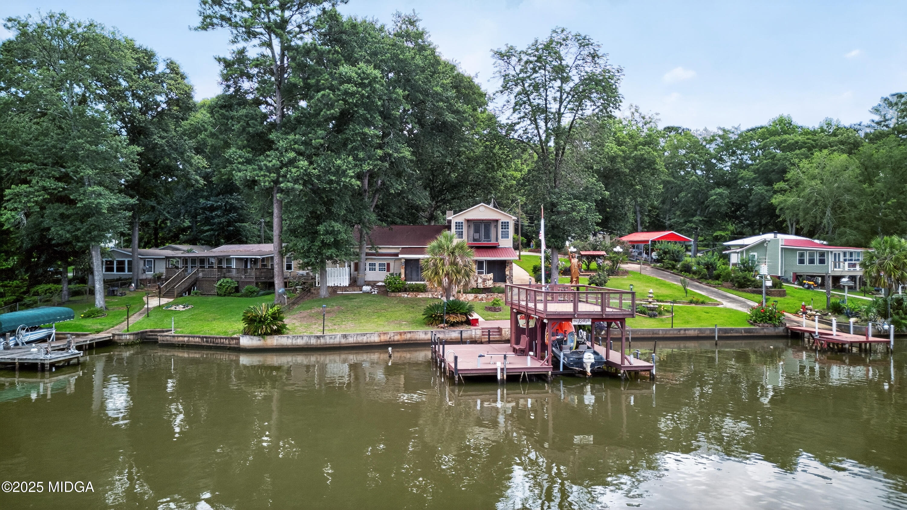 106 Oak Lane