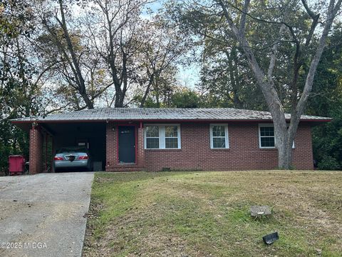 2431 Rosen Avenue Macon GA 31206