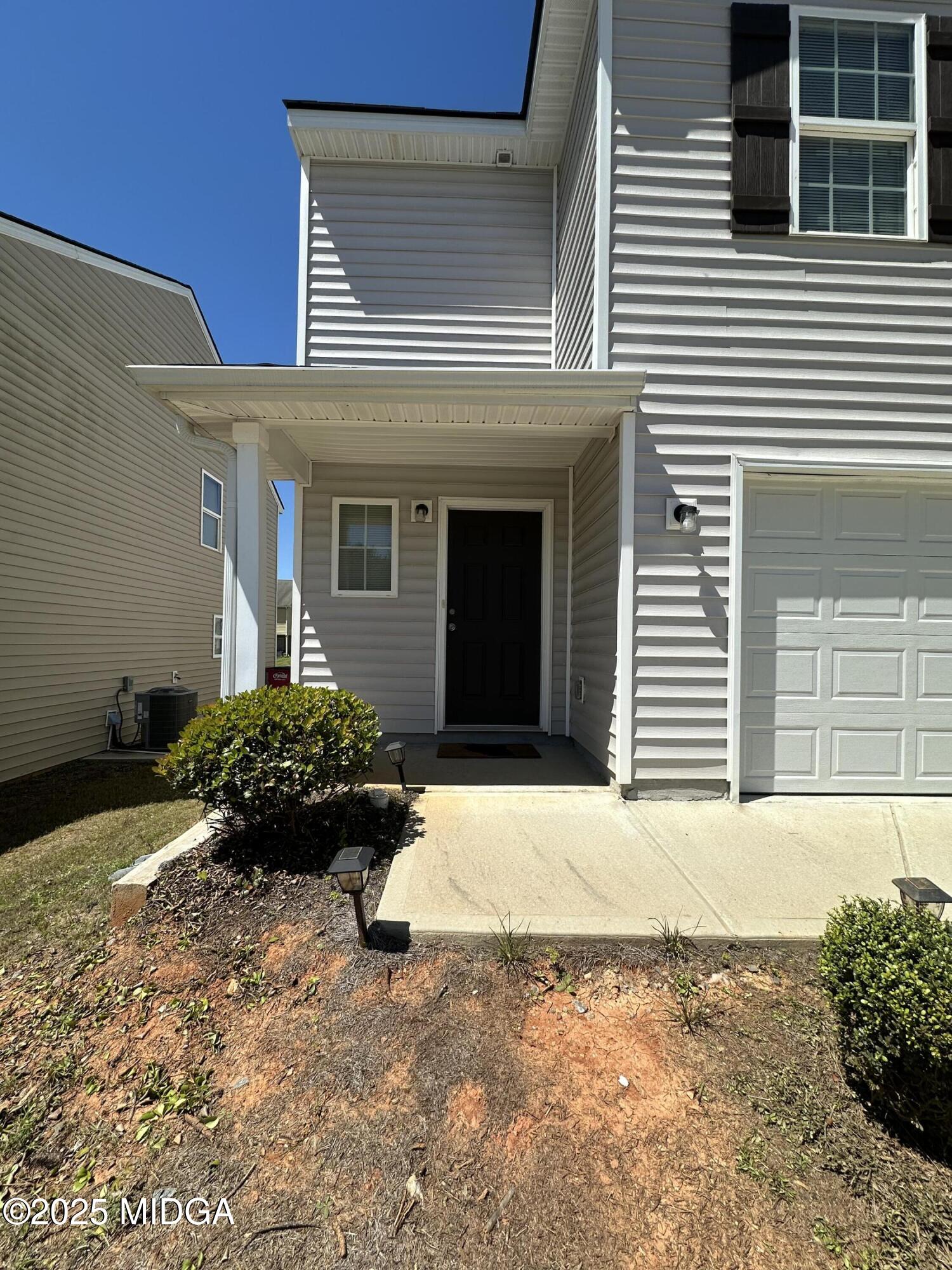 220 Hawthorn Trail