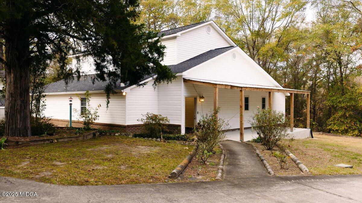 5682 Hartley Bridge Road