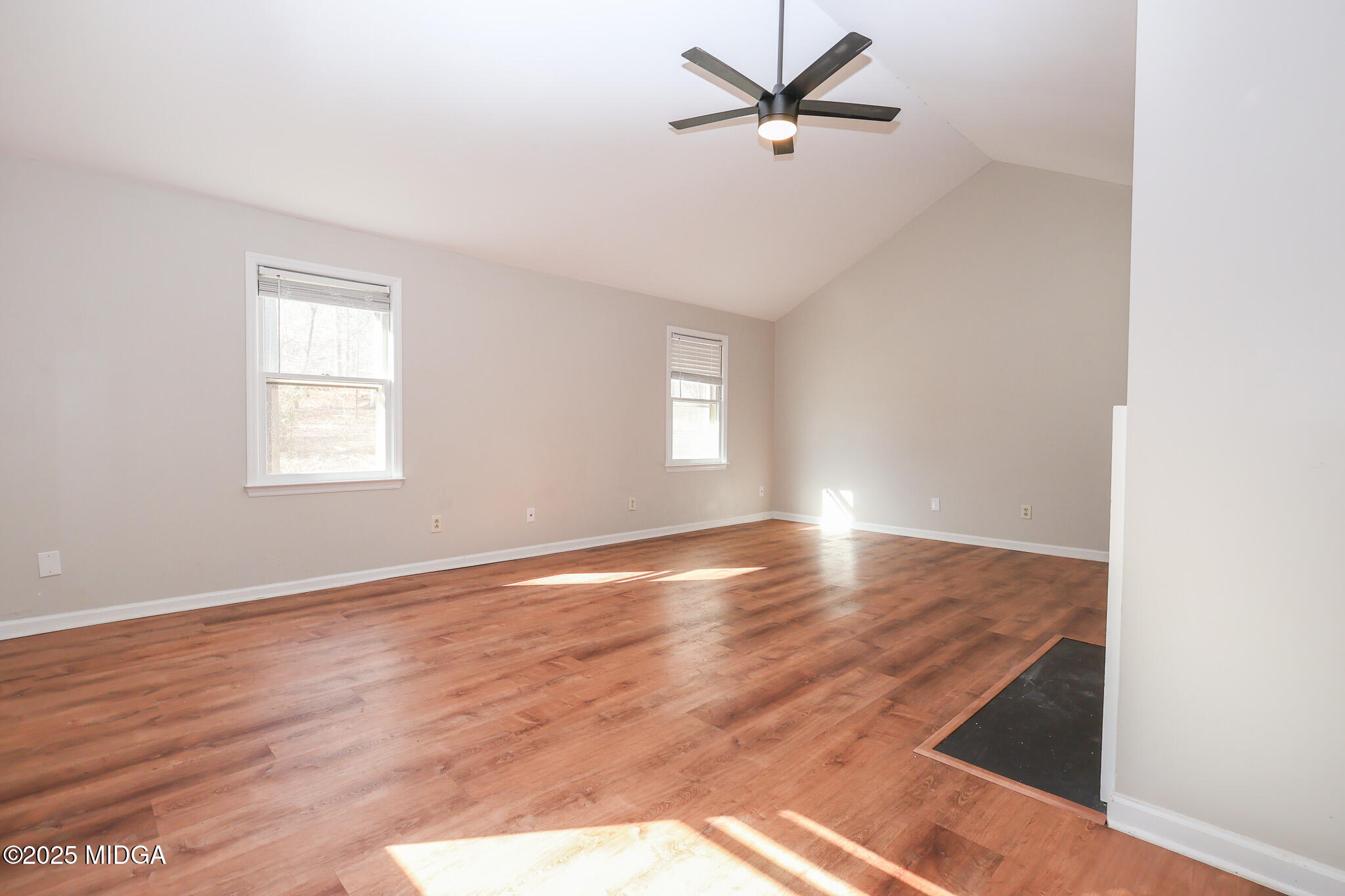 120 Deer Ridge Trail