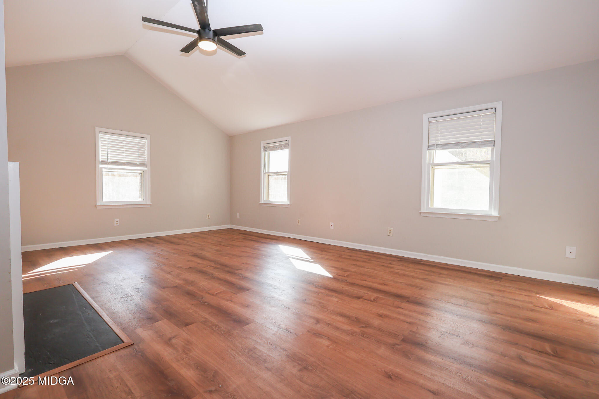 120 Deer Ridge Trail