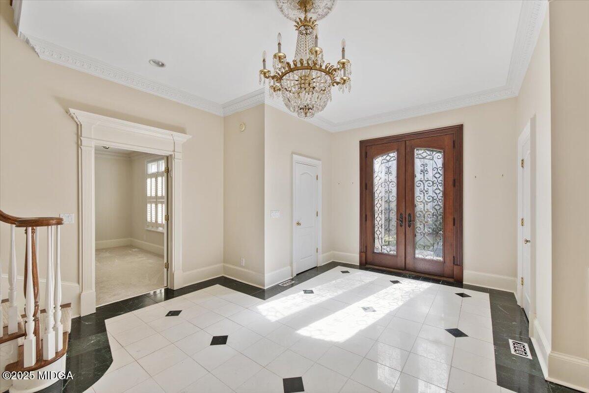 102 Howard Oaks Drive
