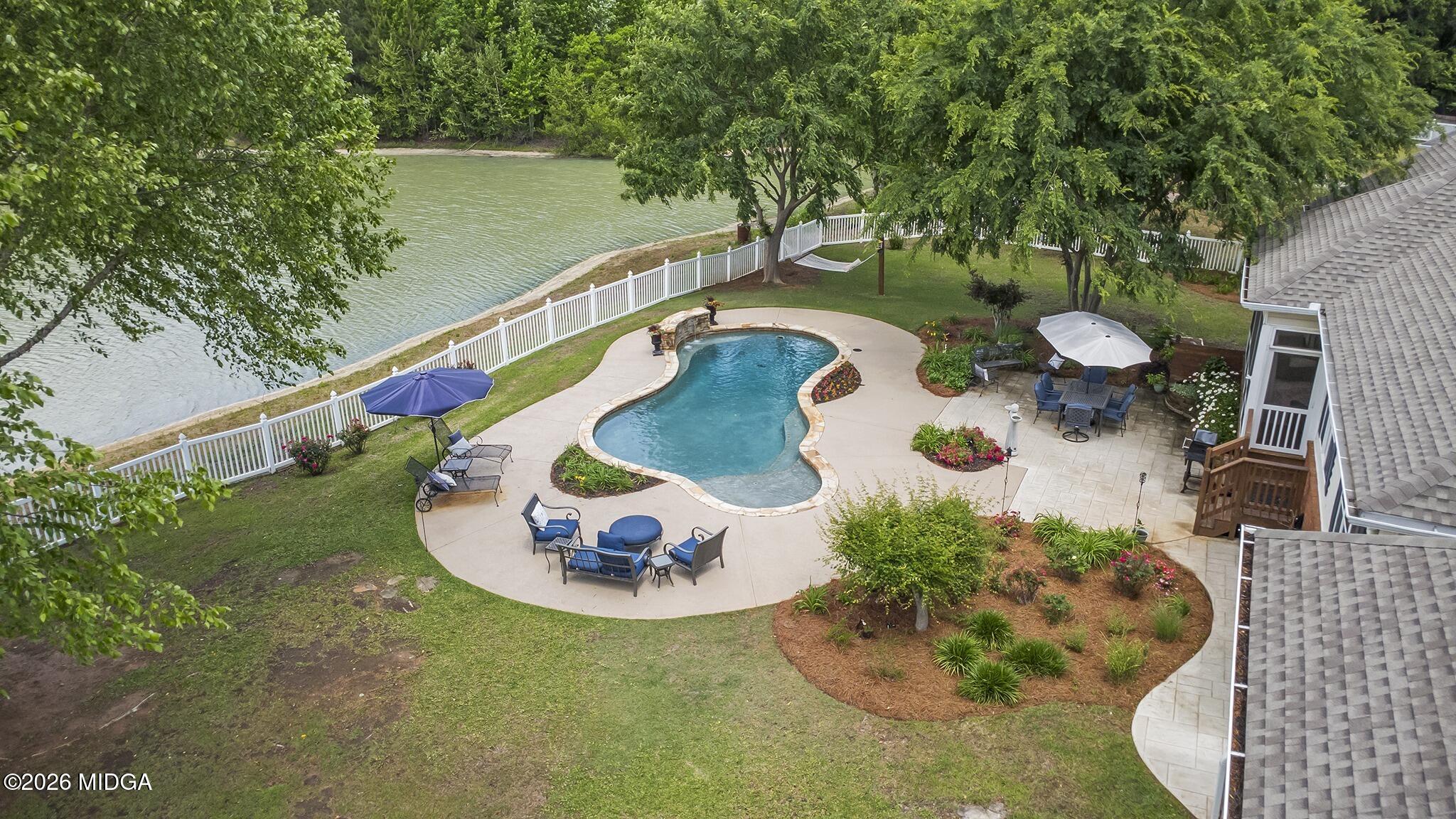 107 Lovorn Circle