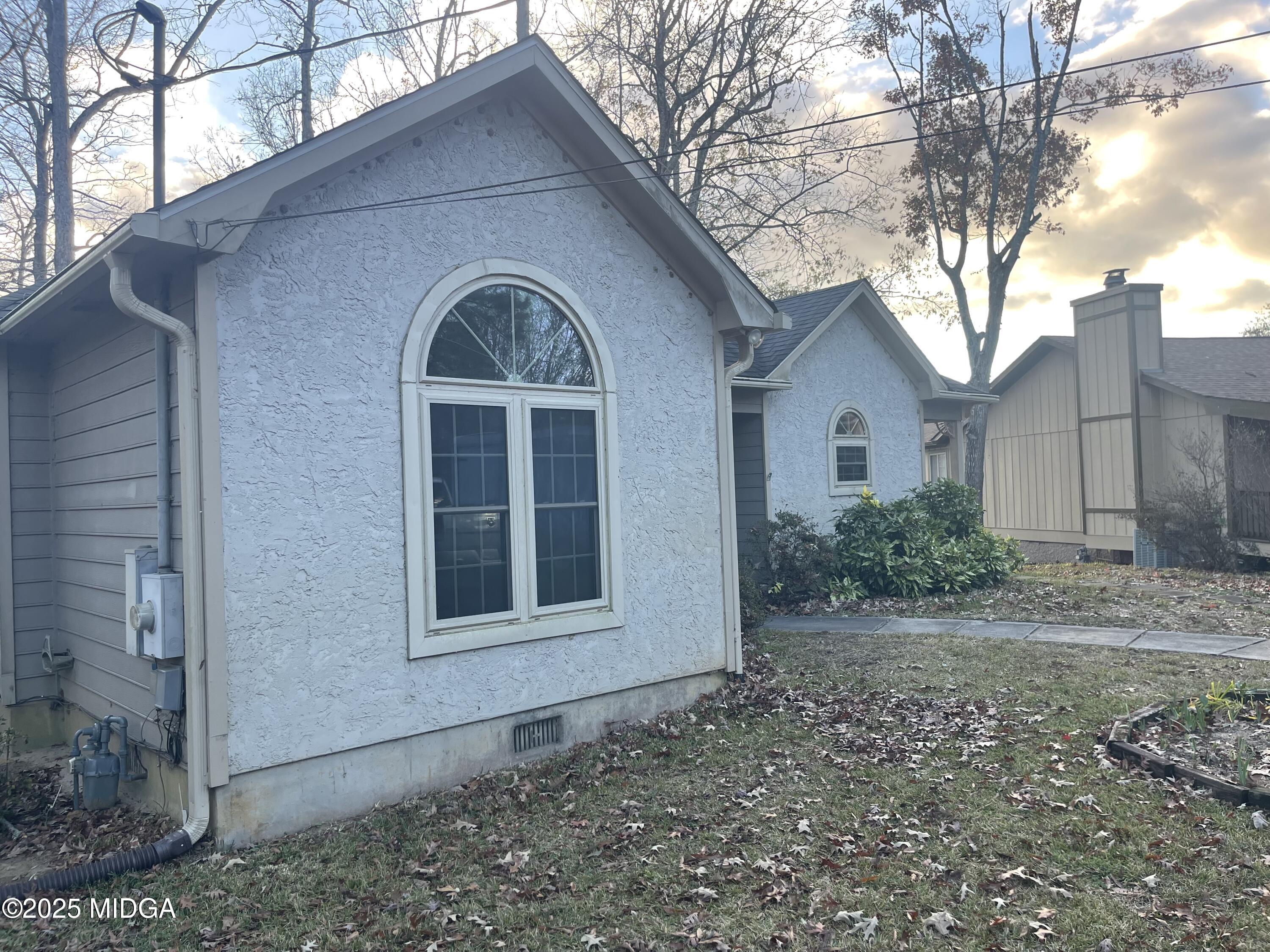 959 S Confederate Drive