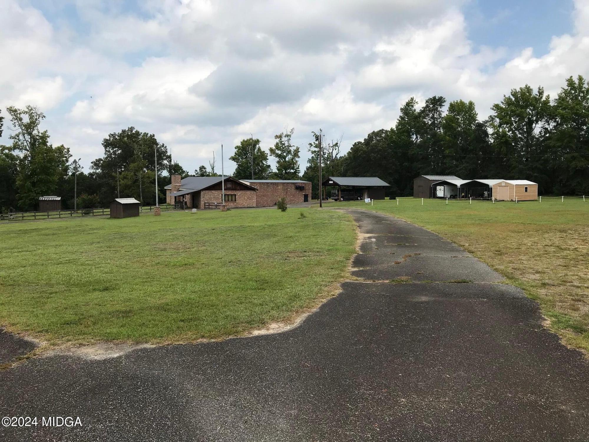 2465 Heath Road