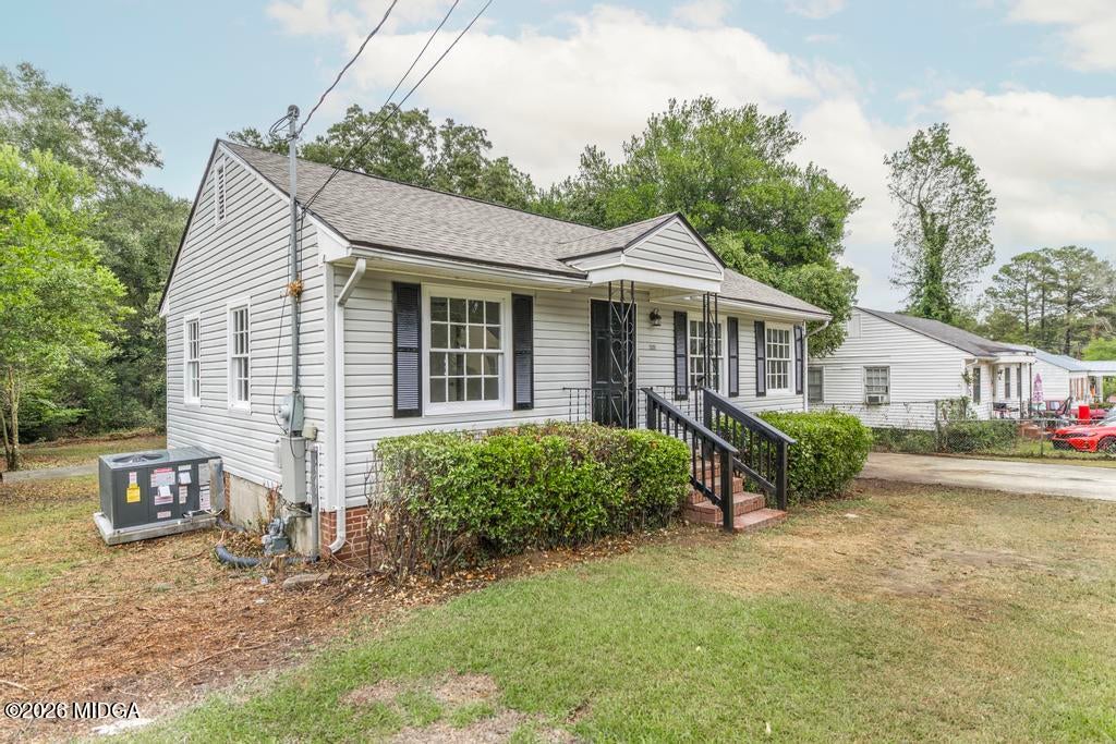 3529 McKenzie Drive