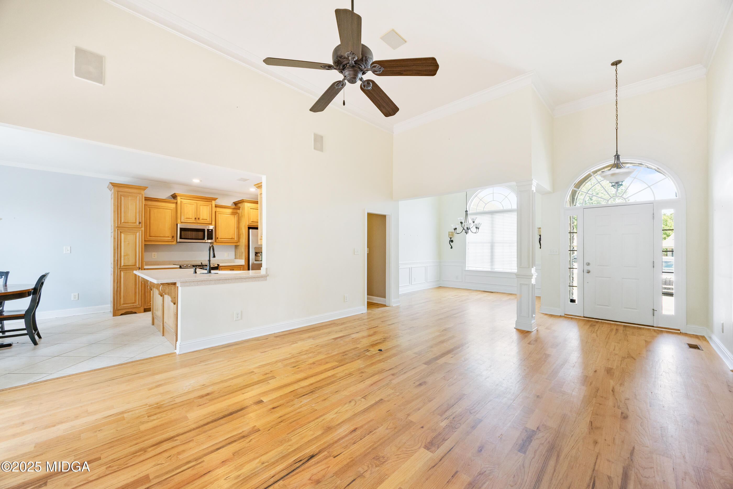 2033 Maggie Drive