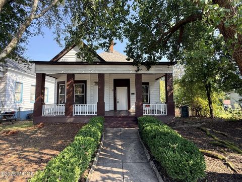 2435 Napier Avenue Macon GA 31204