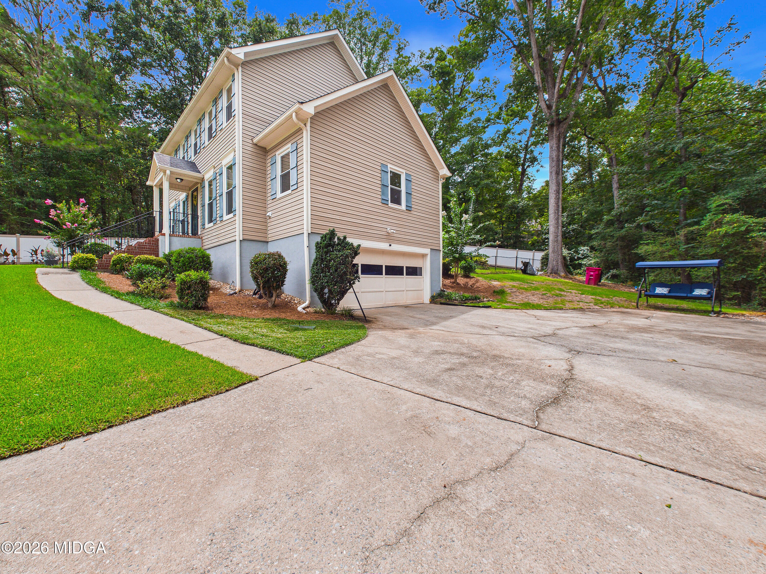 125 Rivoli Oaks Circle
