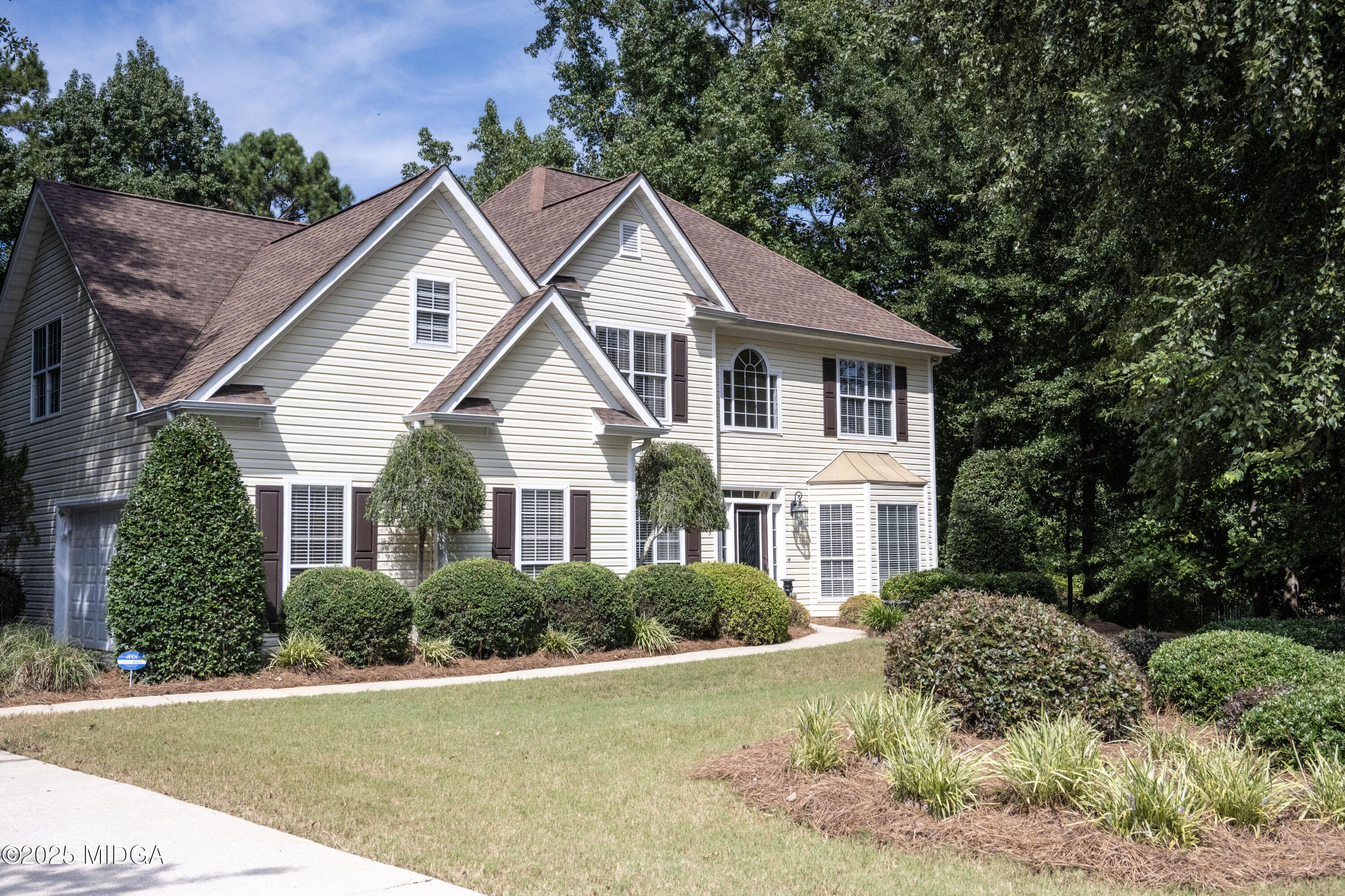 166 Oakwood Trail