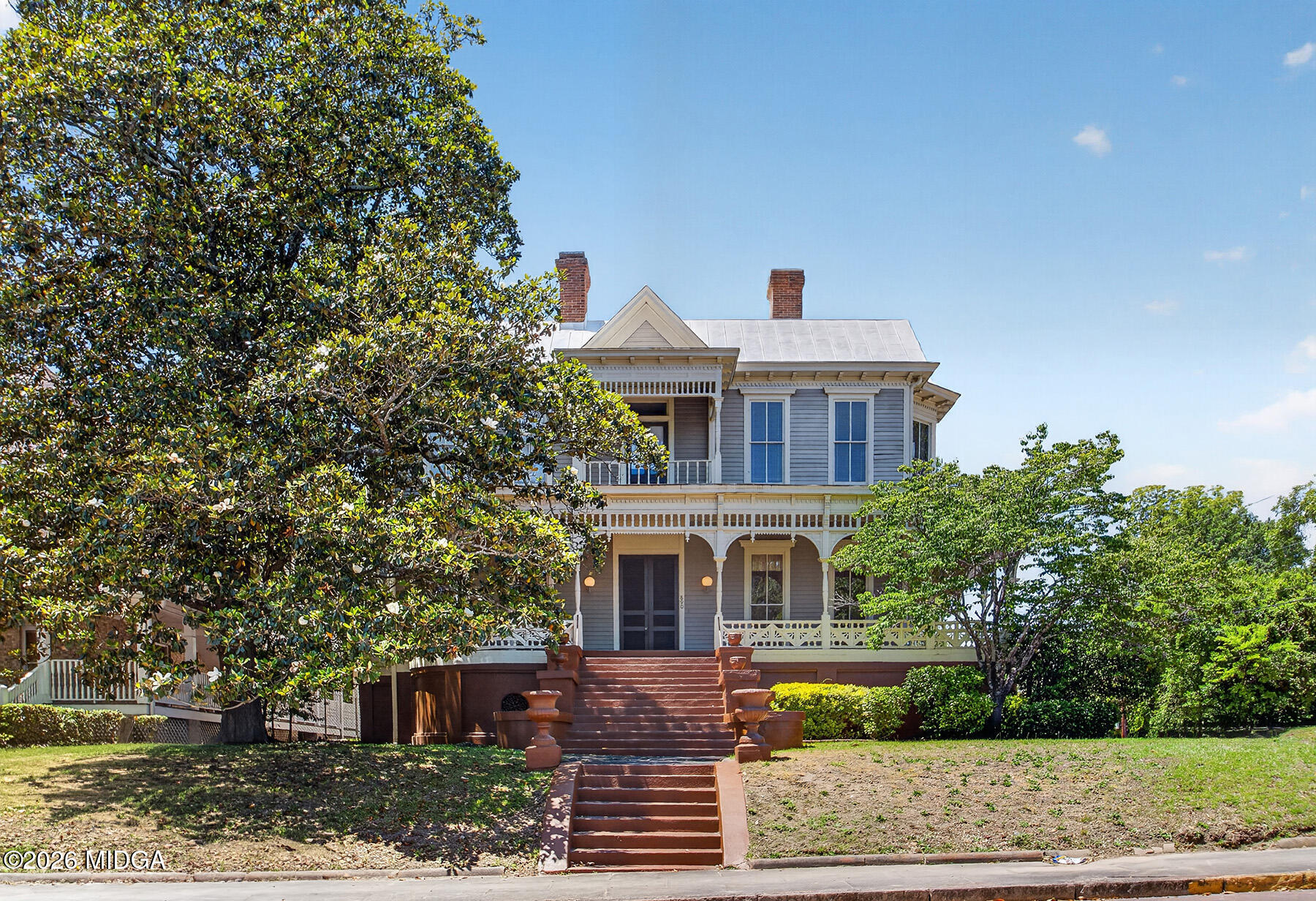 890 Orange Terrace