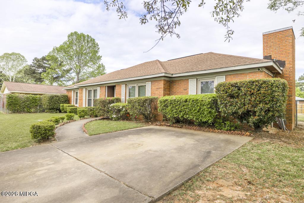 112 Prairie Boulevard