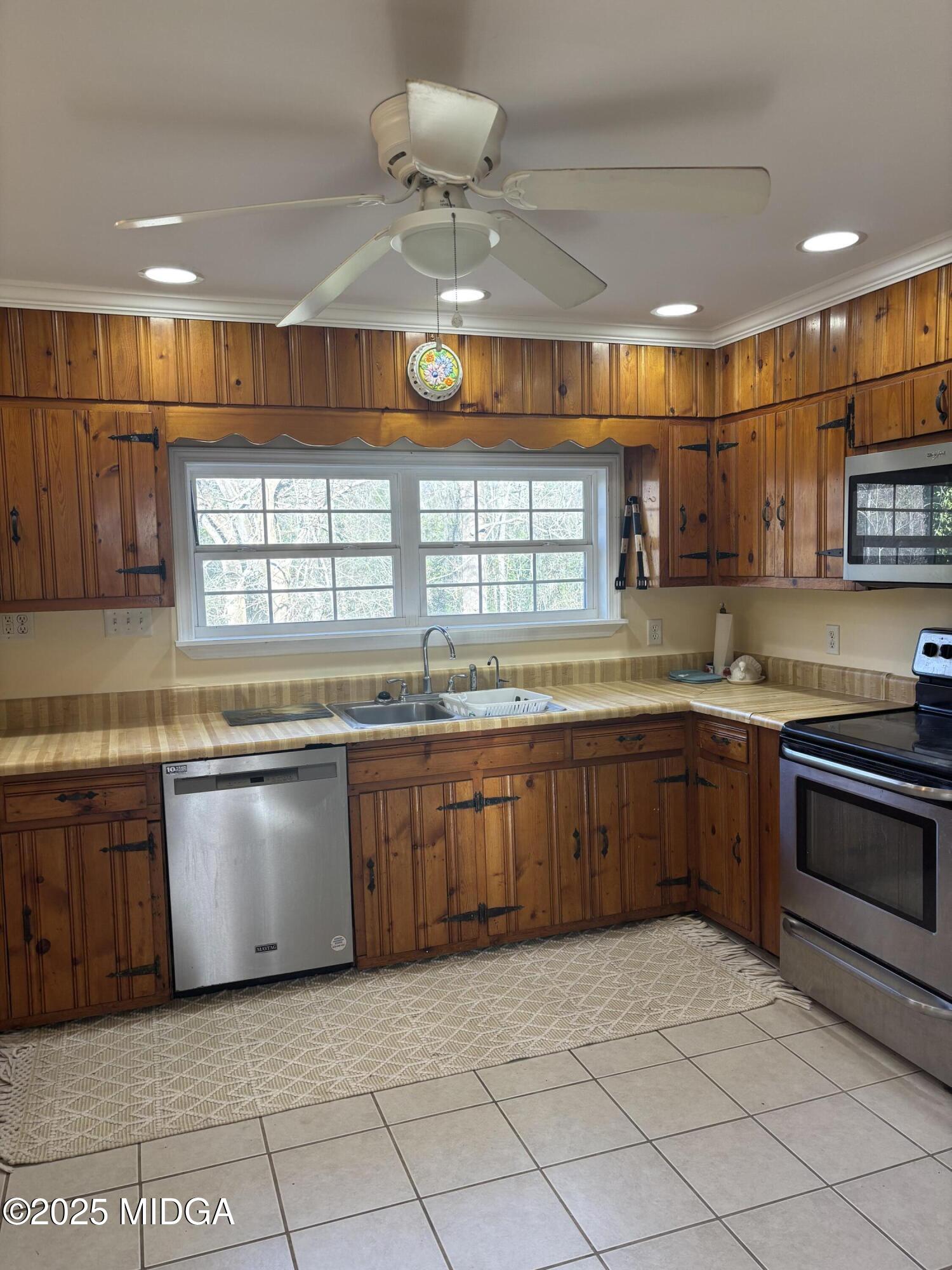 103 SANDY VALLEY DRIVE Drive