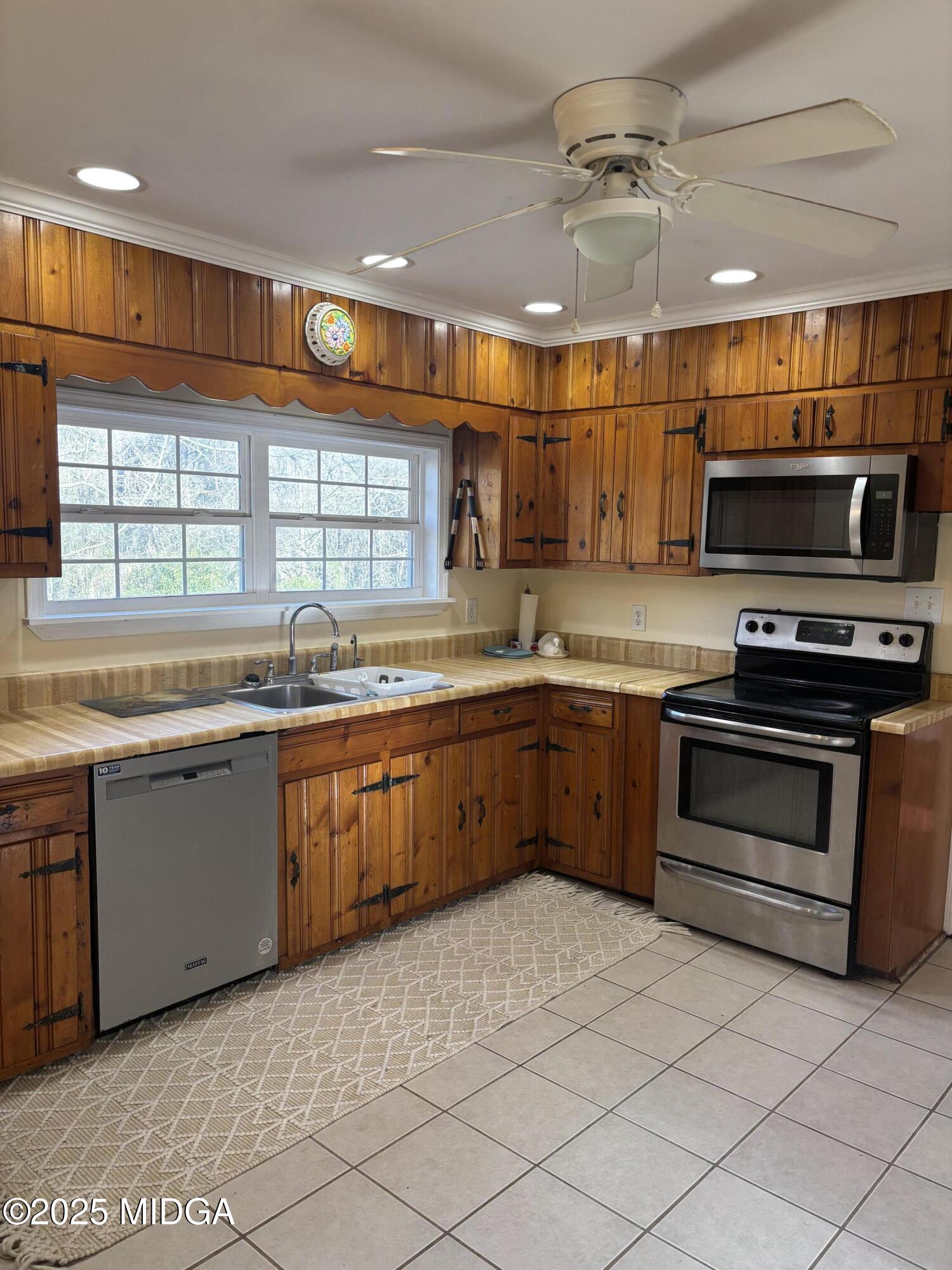 103 SANDY VALLEY DRIVE Drive
