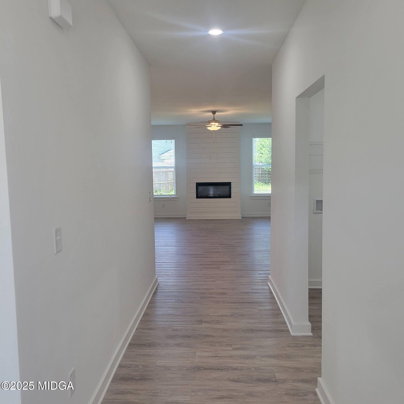 103 Breakwater Way