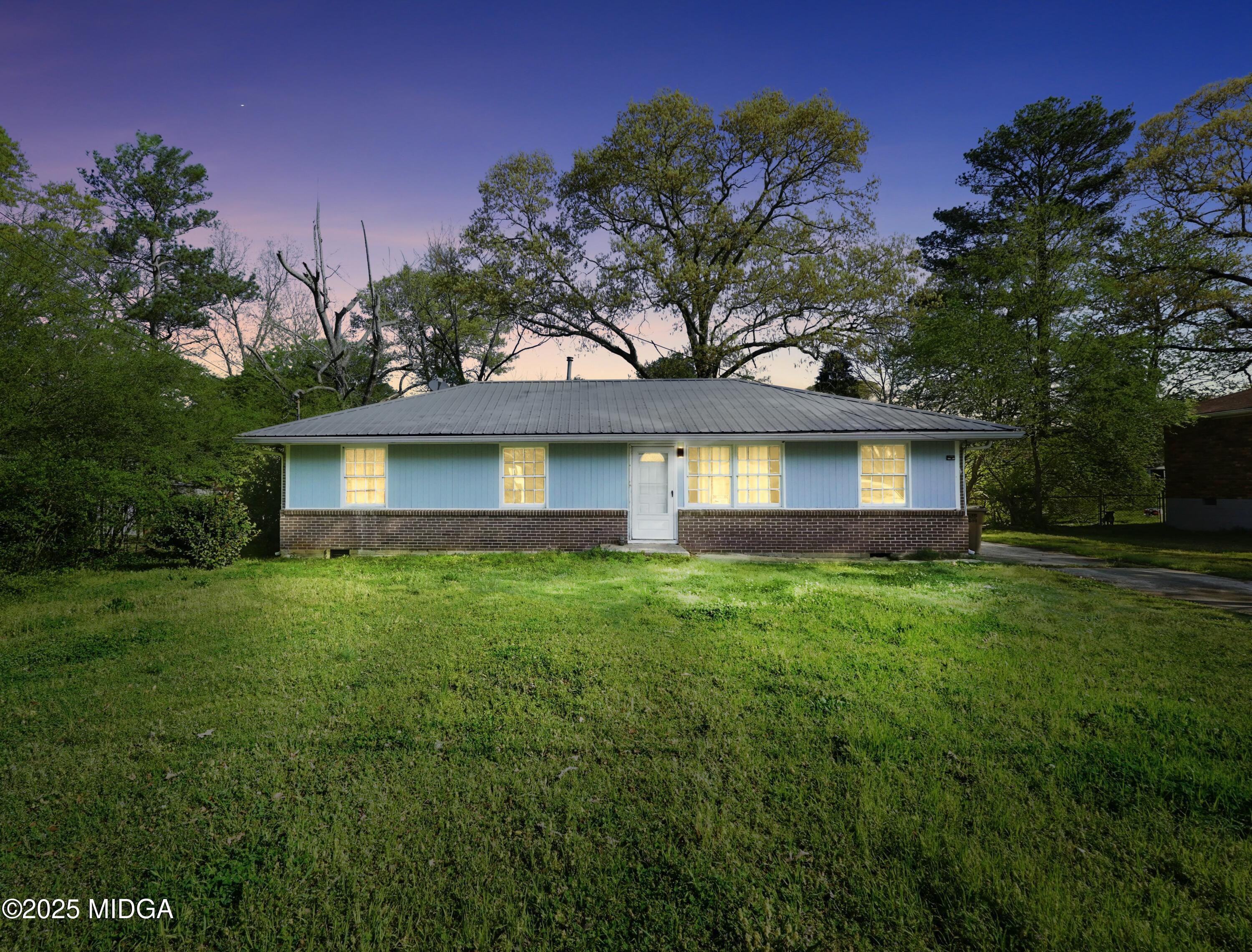 758 King Road