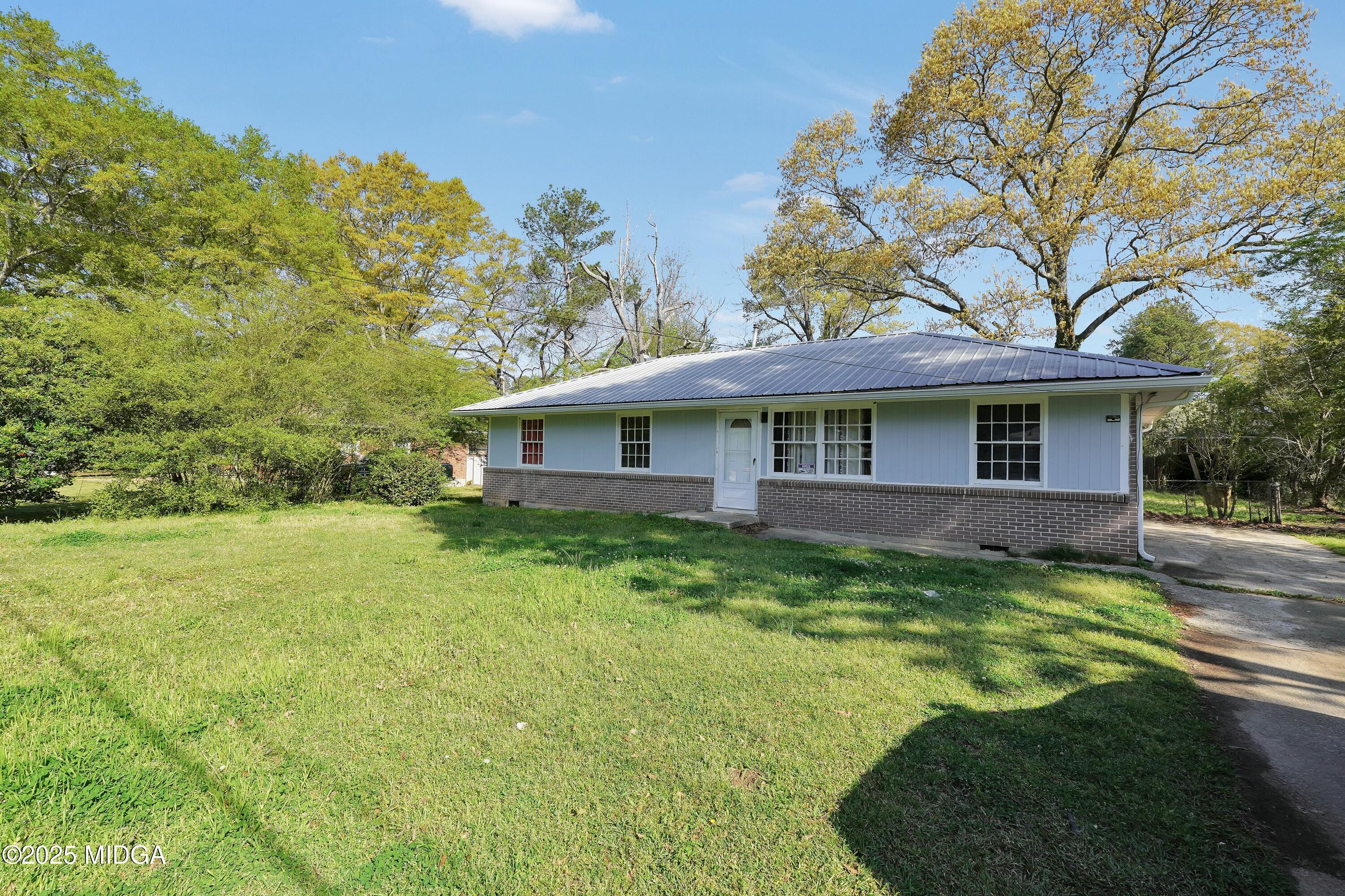 758 King Road