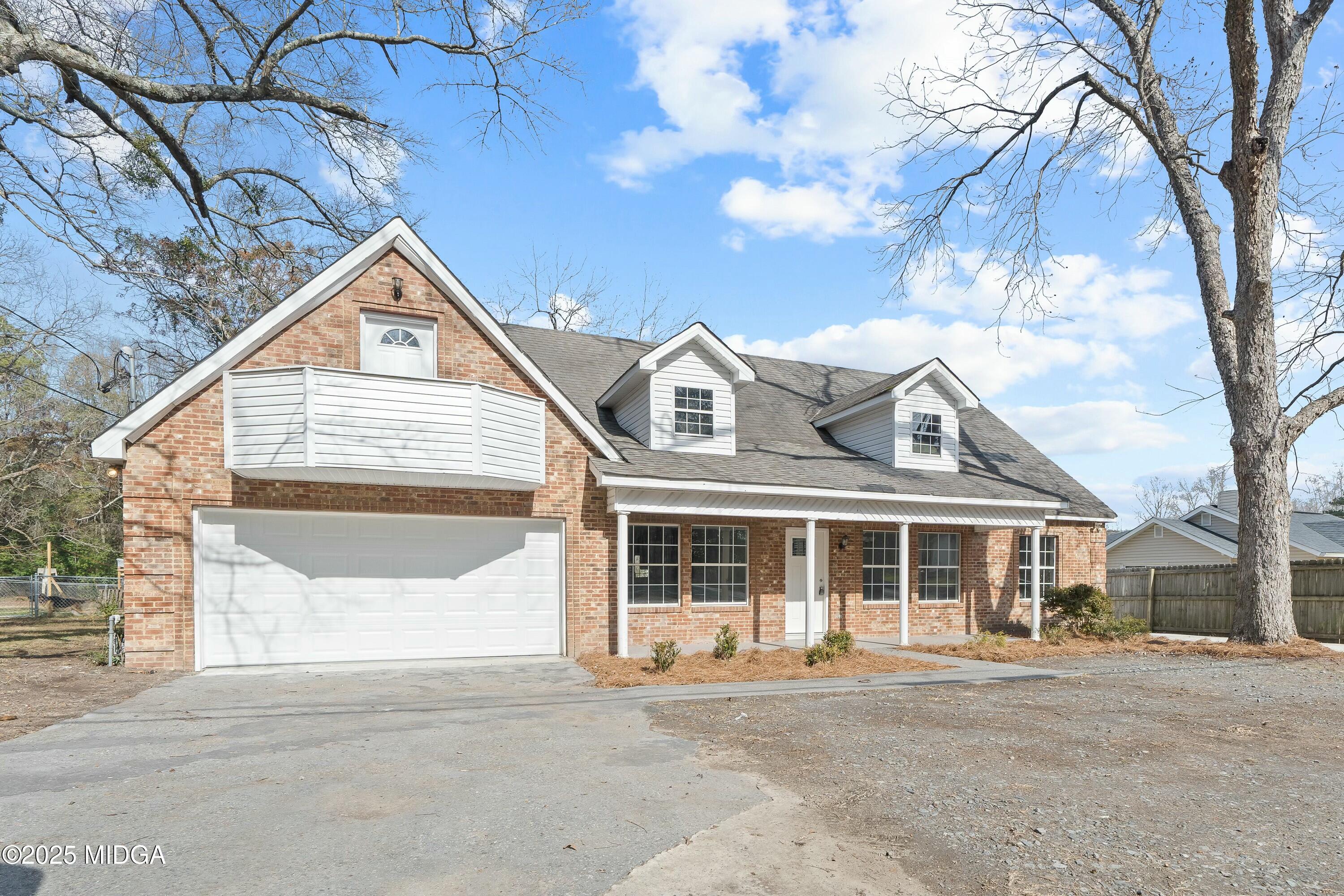 7513 Columbus Road