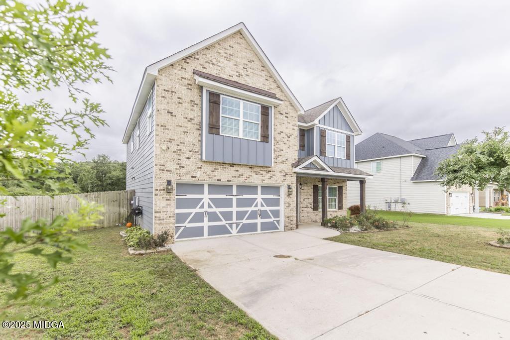 203 Amberley Court