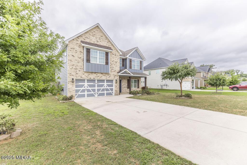 203 Amberley Court