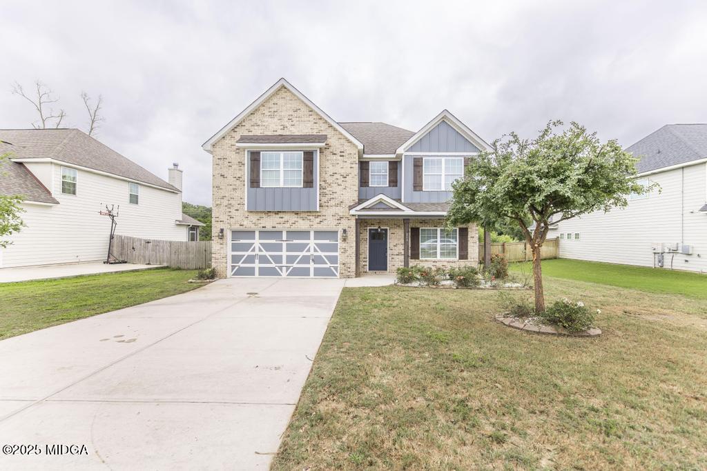 203 Amberley Court